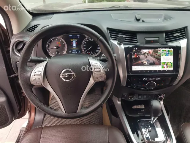 Nissan Terra V 4WD 7 AT 2019 17
