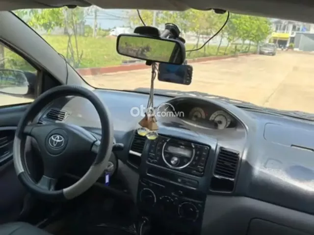 Cần bán Vios 2003 giá rẻ gia đình ít chạy