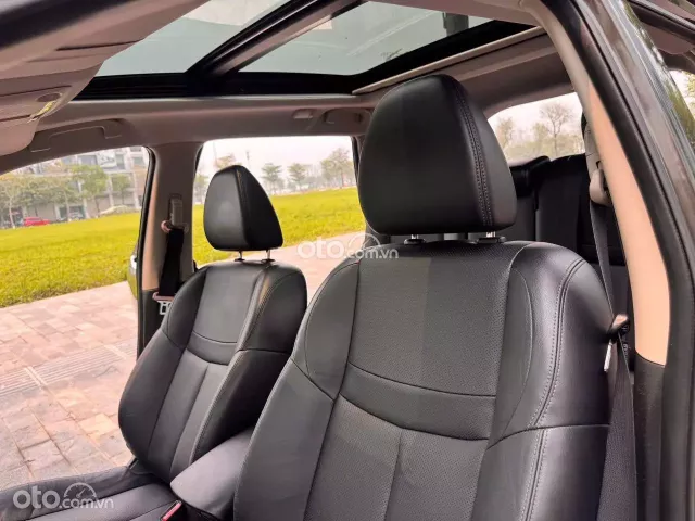 Nissan X trail 2.5 SV 4WD 2017 6