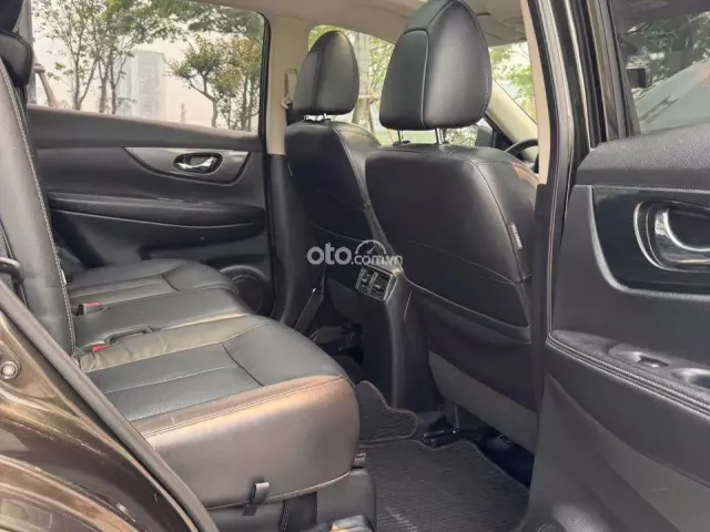 Nissan X trail 2.5 SV 4WD 2017 12