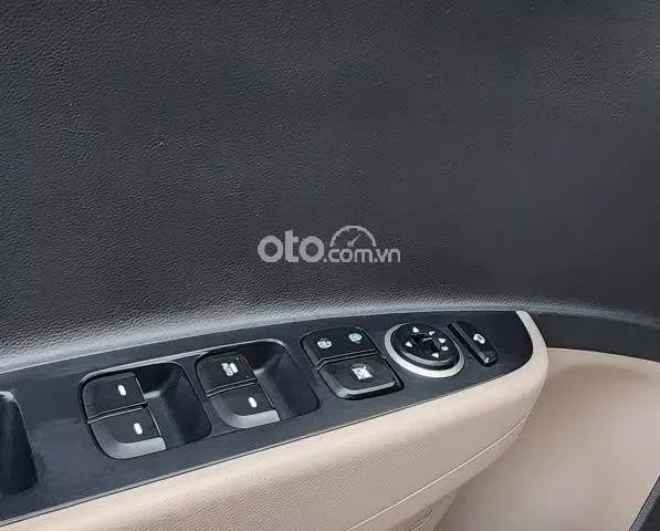 Xe cực đẹp, bản đủ