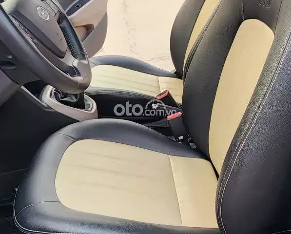 Xe cực đẹp, bản đủ