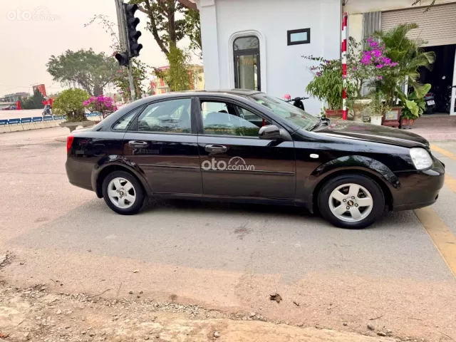 Chevrolet Lacetti EX 1.6 MT 2012 4