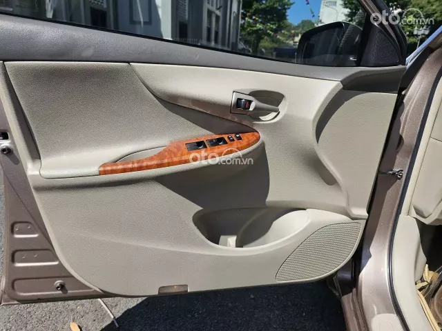 Toyota Corolla Altis 1.8 G 2009 9