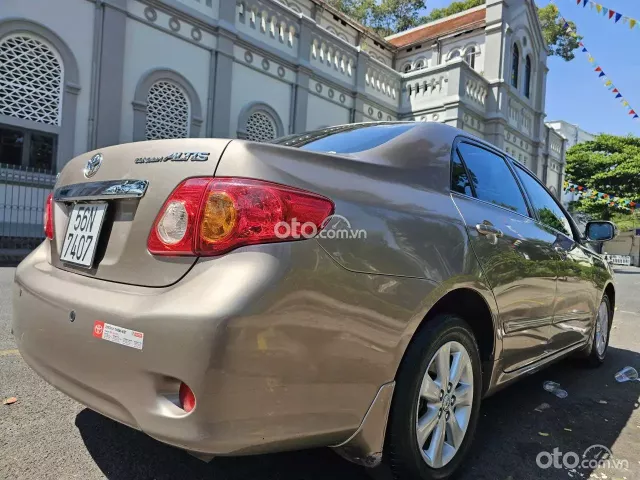 Toyota Corolla Altis 1.8 G 2009 6