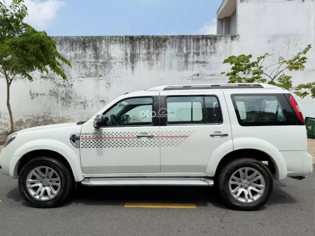 Ford Everest 2.5 MT 2014