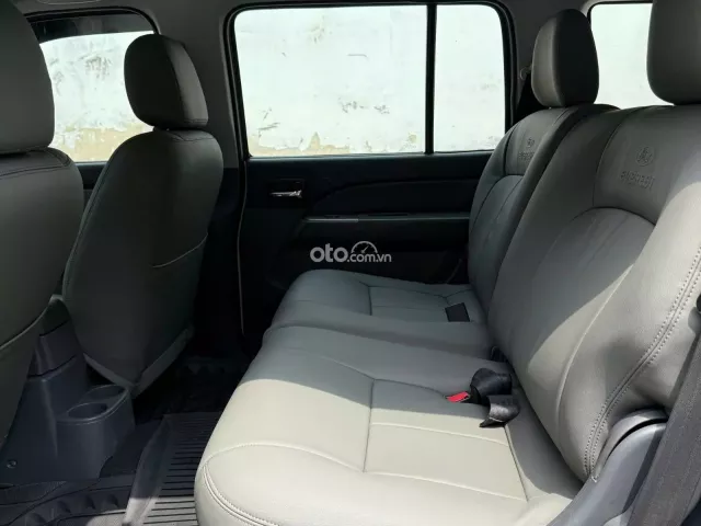 Ford Everest 2.5 MT 2014