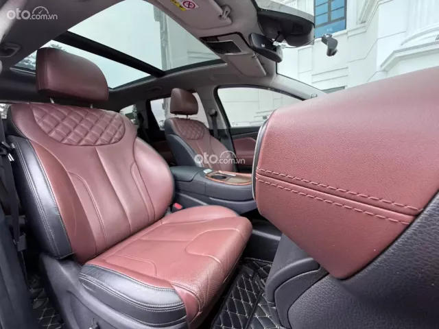 Hyundai Santa Fe 2.2 Dầu Cao cấp 2022 17
