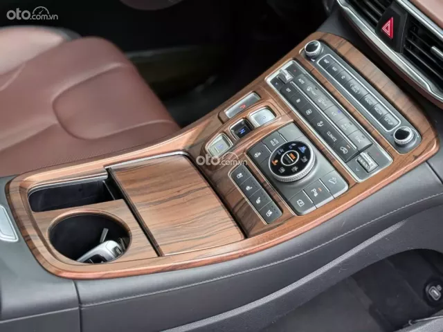 Hyundai Santa Fe 2.2 Dầu Cao cấp 2022 15