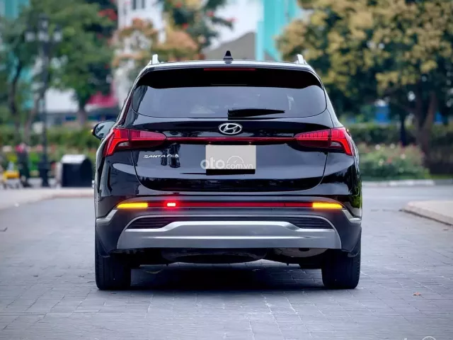 Hyundai Santa Fe 2.2 Dầu Cao cấp 2022 7