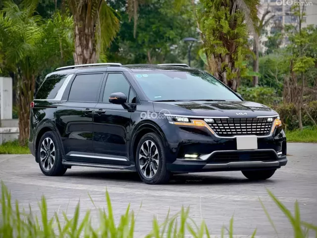 Kia Carnival 2.2D Signature 2023 5