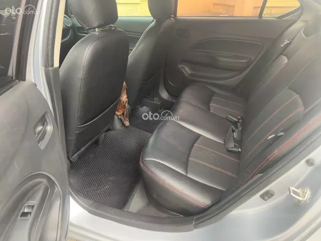 Mitsubishi Attrage 1.2L MT 2018 10