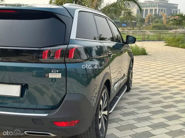Peugeot 5008 GT 2022 6