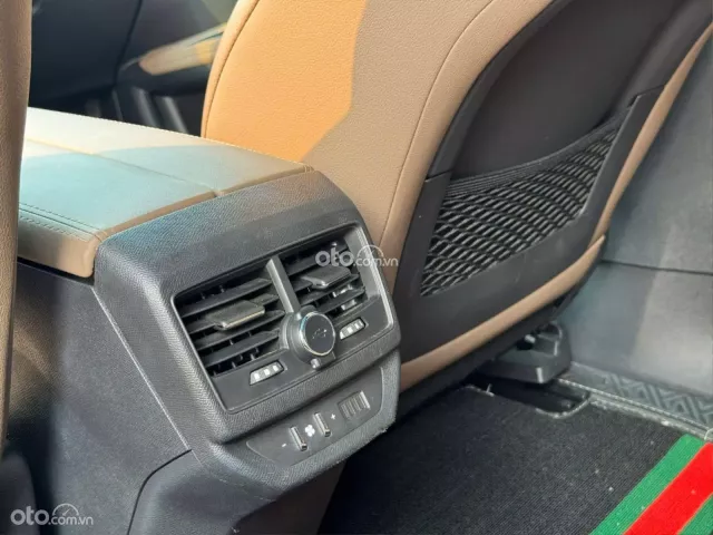Peugeot 5008 GT 2022 8