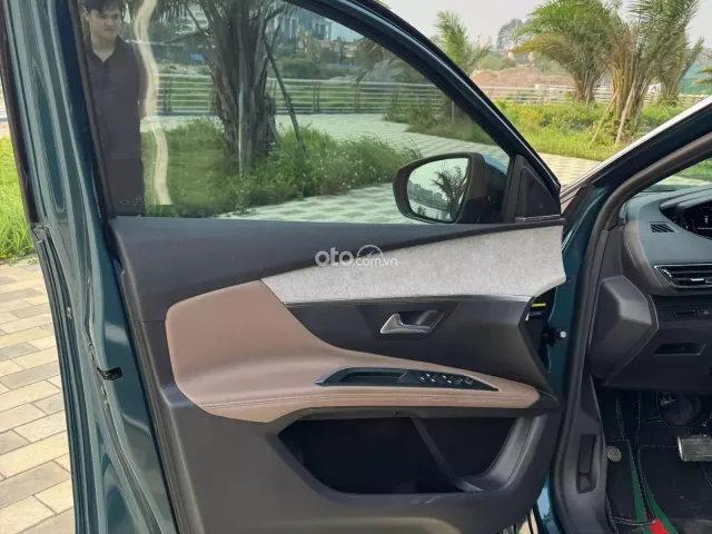 Peugeot 5008 GT 2022 11