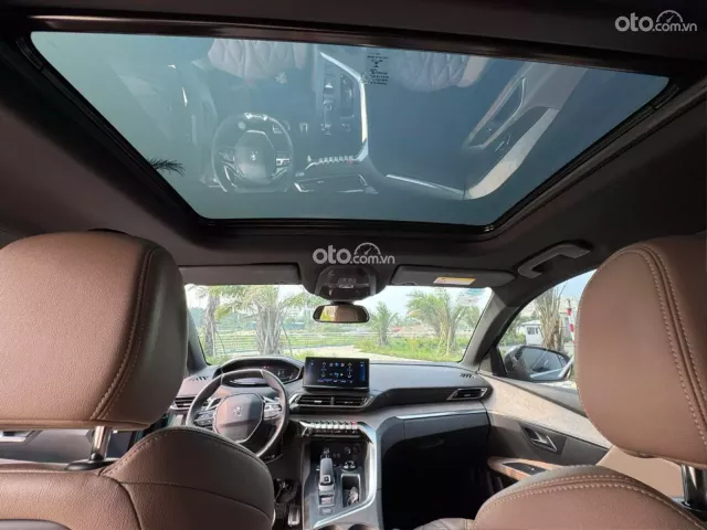 Peugeot 5008 GT 2022 14