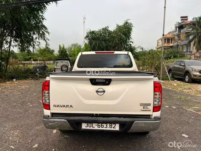 Nissan Navara 2.5 AT 2018 6