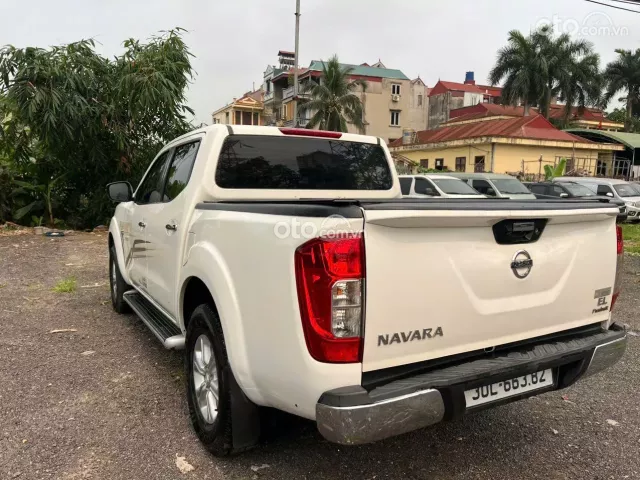 Nissan Navara 2.5 AT 2018 7