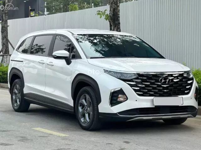 Hyundai Custin 1.5T-GDi Tiêu chuẩn 2023 3