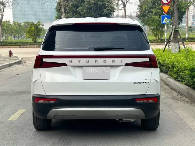 Hyundai Custin 1.5T-GDi Tiêu chuẩn 2023 6