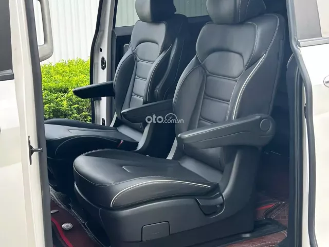 Hyundai Custin 1.5T-GDi Tiêu chuẩn 2023 8