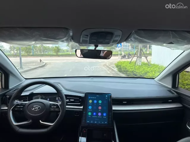 Hyundai Custin 1.5T-GDi Tiêu chuẩn 2023 11