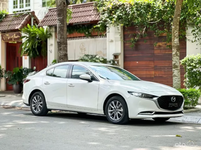 Mazda 3 Sedan 1.5L Luxury 2023 3