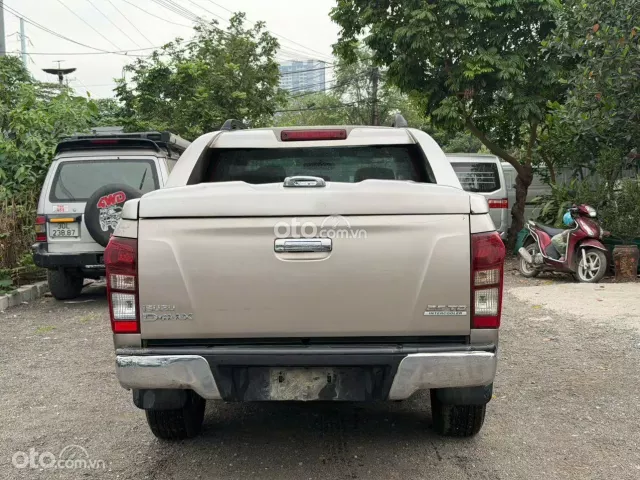 Xe chất