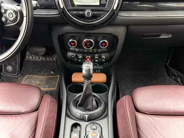Mini Cooper S 5 cửa 2017 14