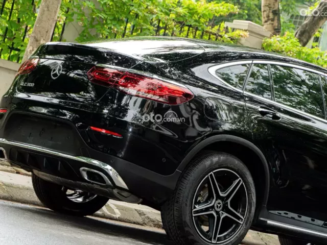 Mercedes-Benz GLC 300 4Matic Coupe 2022 4