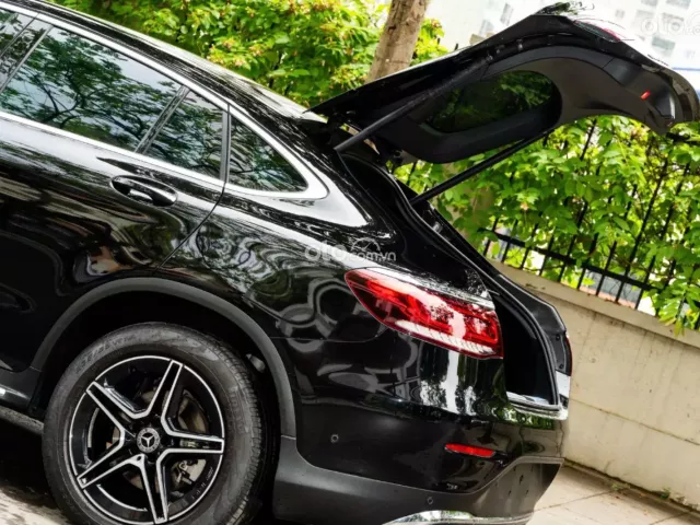 Mercedes-Benz GLC 300 4Matic Coupe 2022 11