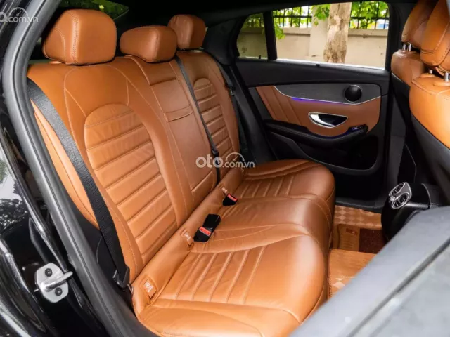 Mercedes-Benz GLC 300 4Matic Coupe 2022 24
