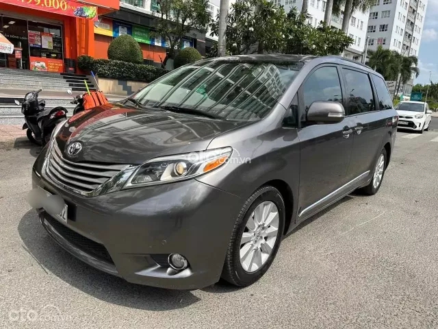 Toyota Sienna Limited 3.5 AT AWD 2015 3