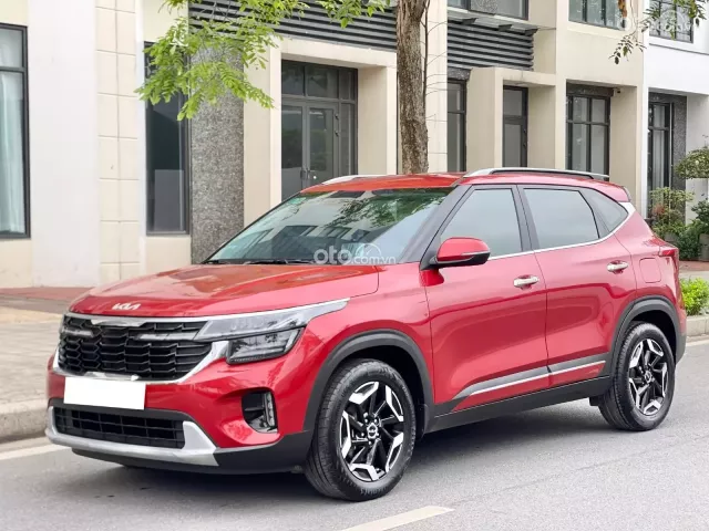 Kia Seltos 1.5L PREMIUM 2025 3