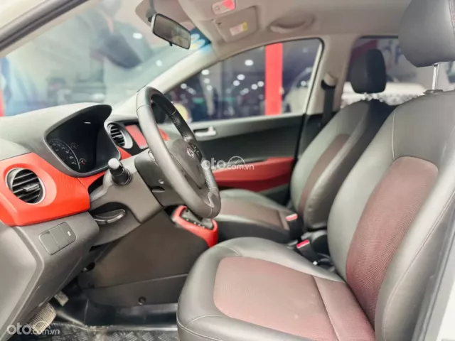 Hyundai Grand i10 Hatchback 1.2 AT 2020 11