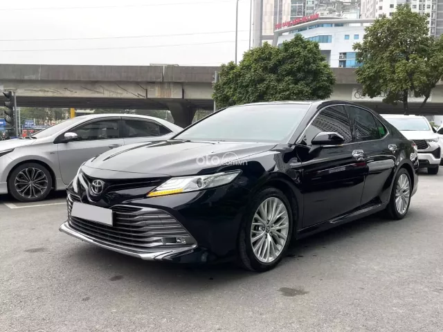 Toyota Camry 2.5Q 2020 3