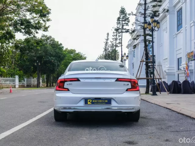 Volvo S90 Ultimate AWD 2024 5