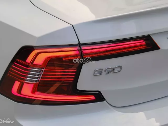 Volvo S90 Ultimate AWD 2024 9