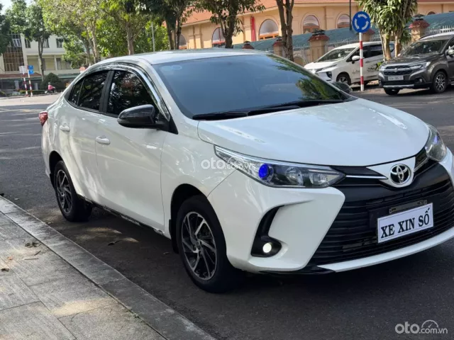 Toyota Vios 1.5 E CVT 2021 4