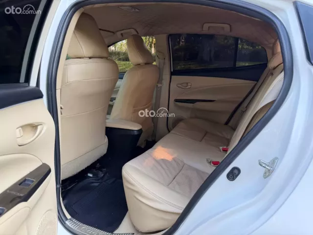 Toyota Vios 1.5 E CVT 2021 20