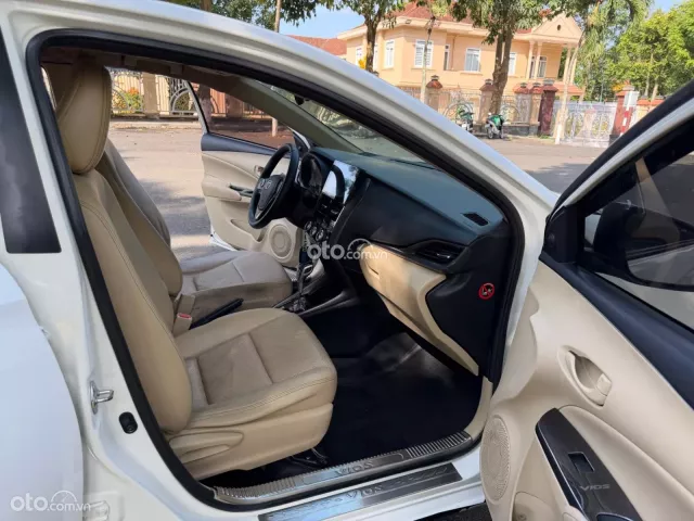 Toyota Vios 1.5 E CVT 2021 19