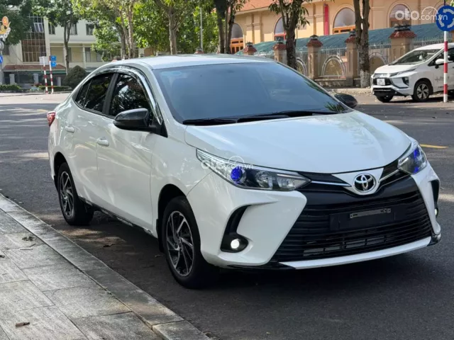 Toyota Vios 1.5 E CVT 2021 9