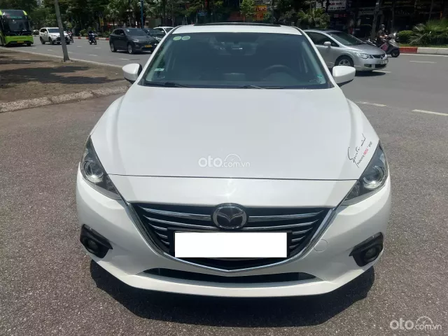 Mazda 3 1.5L Sedan 2015 2