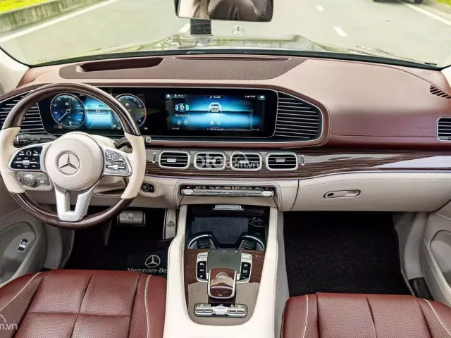 Mercedes-Benz Maybach GLS 600 4Matic 2023 8