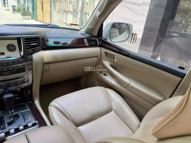 Lexus LX 570 Super Sport 2010 7