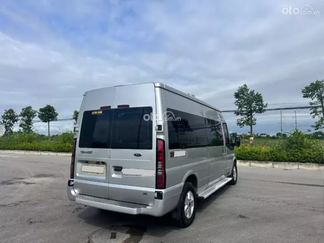 Ford Transit Tiêu chuẩn 2023 7