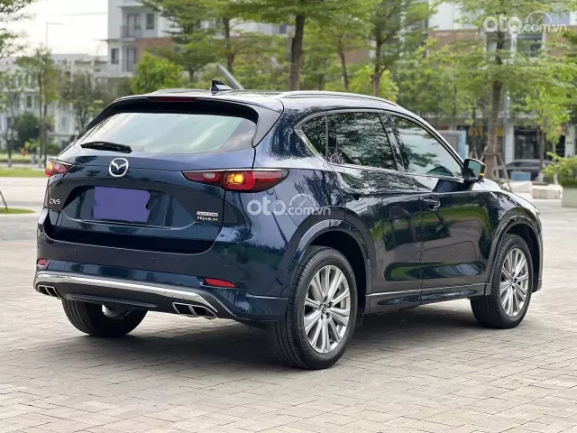 Mazda CX-5 2.0 Premium 2023 4