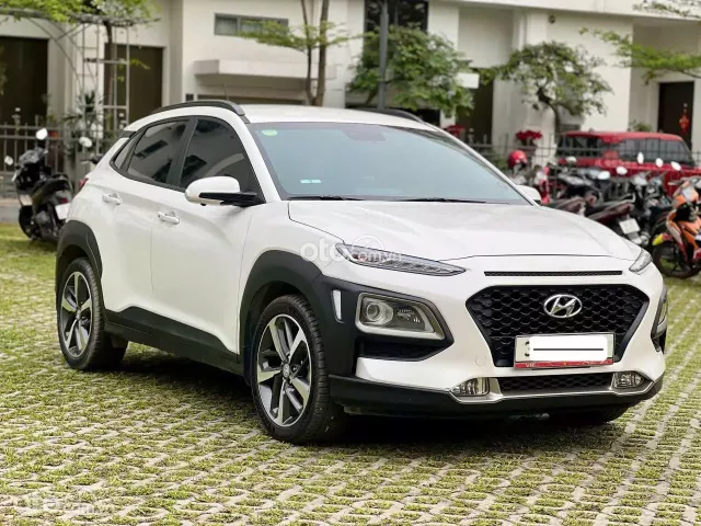 Kia Kona 2.0 AT Tiêu chuẩn 2018 2