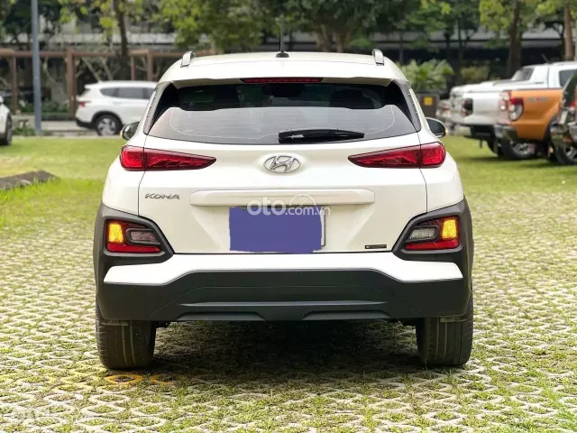 Kia Kona 2.0 AT Tiêu chuẩn 2018 5