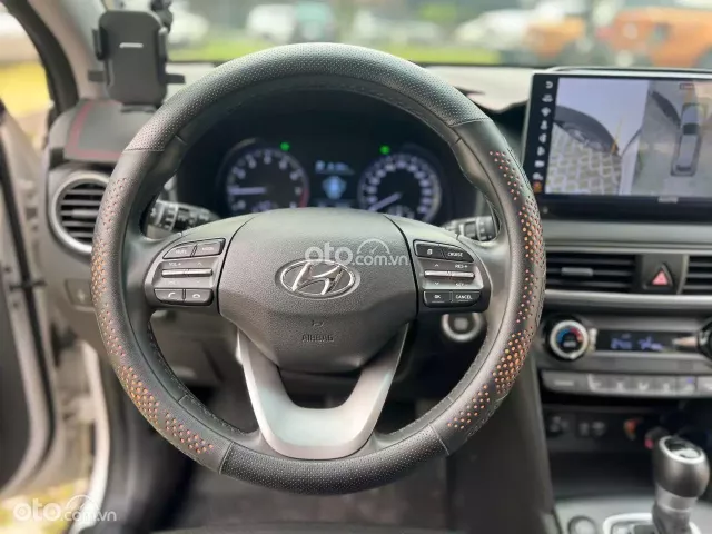 Kia Kona 2.0 AT Tiêu chuẩn 2018 6